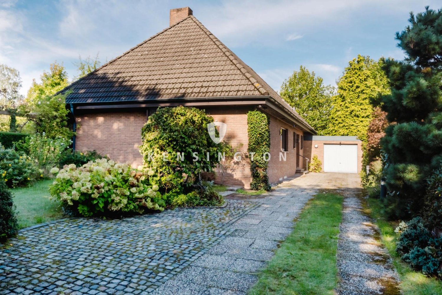 6 bedrooms House in Bremen, Germany No. 67103