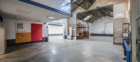 1560m² Warehouse in Coslada, Spain No. 139799 20