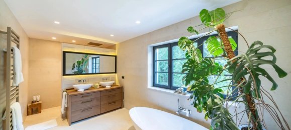 6 غرف نوم فيلا في Chateauneuf-Grasse, France رقم 56 23