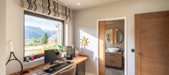 6 غرف نوم فيلا في Chateauneuf-Grasse, France رقم 56 15