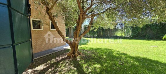 Вилла с 4 спальнями в Сан Джорджо делле Пертиче, Италия № 269210 7