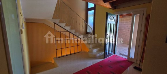 Вилла с 4 спальнями в Сан Джорджо делле Пертиче, Италия № 269210 9