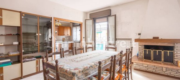 1 bedroom Apartment in Bologna, Italy No. 378549 4