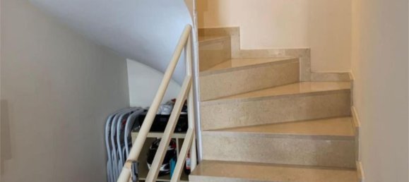 3 غرف نوم منزل ذو طابقين في Badalona, Spain رقم 189954 11