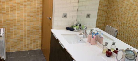 3 غرف نوم منزل ذو طابقين في Badalona, Spain رقم 189954 18