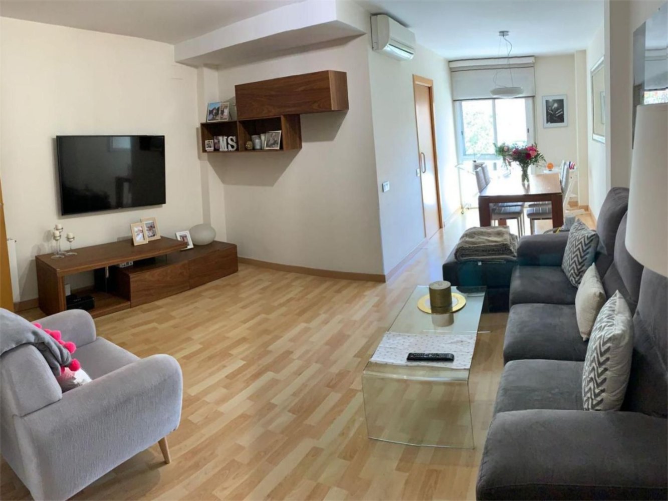 3 غرف نوم منزل ذو طابقين في Badalona, Spain رقم 189954