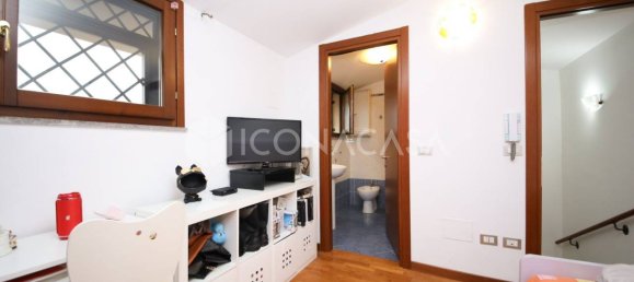 4غرفة فيلا في Rome, Italy رقم 379119 37