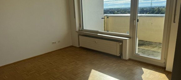 Квартира с 2 комнатами в Косфельд, Германия № 136645 3