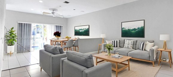 4 dormitorios villa en venta en Miami, Miami-Dade, Florida, USA № 615160 25