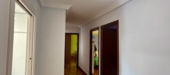 3 chambres Appartement à Basque Autonomous Community, Spain No. 133376 30