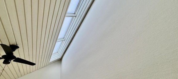 Apartamento de 3 habitaciónes en Stuttgart, Germany No. 3391 2