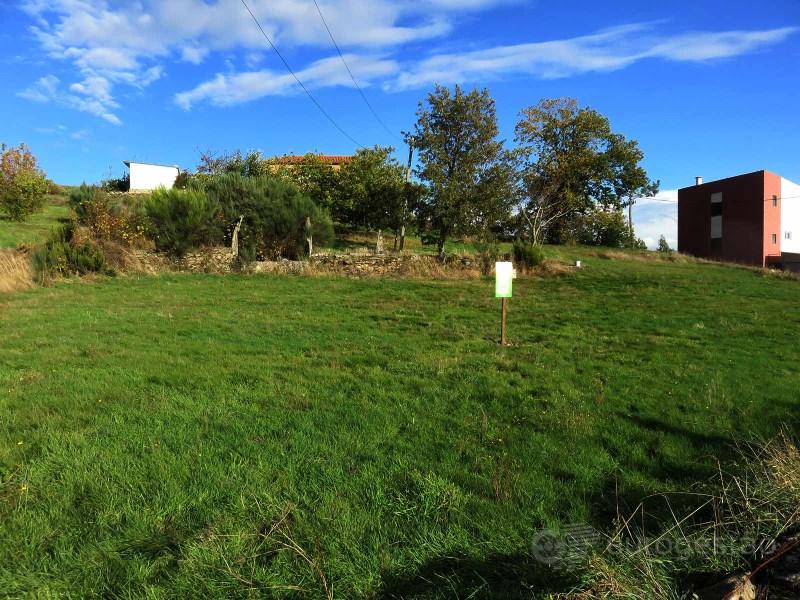 2480m² Land in Tarouca, Portugal No. 311225