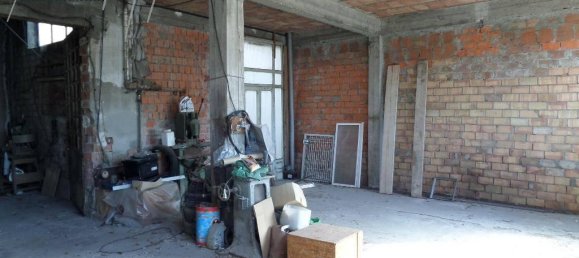 Дом с 5 комнатами в Кастельветро Пьячентино, Италия № 118373 22