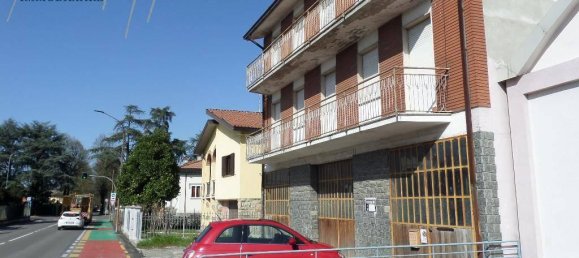 Дом с 5 комнатами в Кастельветро Пьячентино, Италия № 118373 24