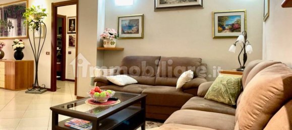 2 Schlafzimmer Wohnung in Buccinasco, Italy, Nr. 379106 4