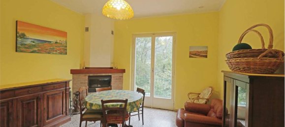 3 Schlafzimmer Haus in Pontremoli, Italy, Nr. 173399 6