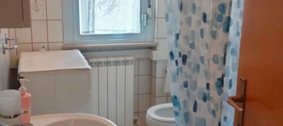 4-salle Appartement à Ortona, Italy No. 214684 5