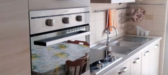 4-salle Appartement à Ortona, Italy No. 214684 8