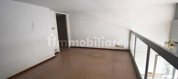 2-Zimmer Gewerbliche Immobilie in Turin, Italy, Nr. 282070 10