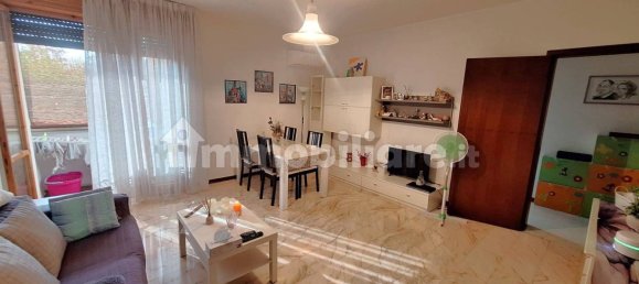 3 bedrooms Apartment in Modena, Italy No. 27672 4