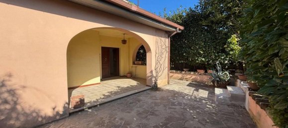 5 rooms Villa in Castelnuovo di Porto, Italy No. 30828 4