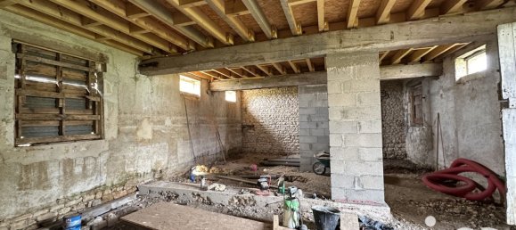 استوديو في Saint-Germain-des-Bois, France رقم 57755 3