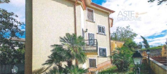 Квартира с 8 комнатами в Палаццоло Акреиде, Италия № 45909 39