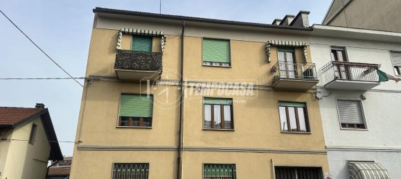 2 rooms Apartment in Grugliasco, Italy No. 38100 3