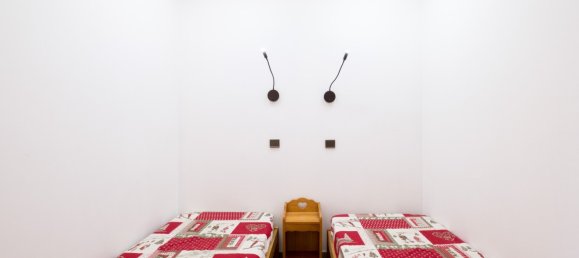 2 rooms Apartment in Les Allues, France No. 549 3