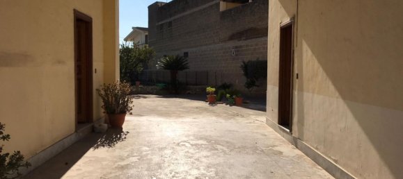 Villa de 9 habitaciónes en Maddaloni, Italy No. 91816 7