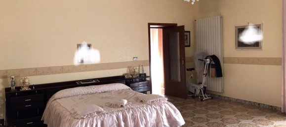 Villa de 9 habitaciónes en Maddaloni, Italy No. 91816 33