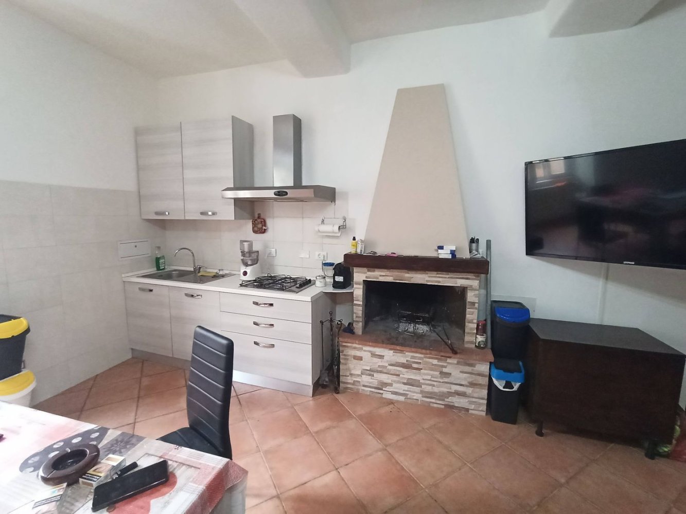 Квартира с 2 комнатами в Морлупо, Италия № 63920