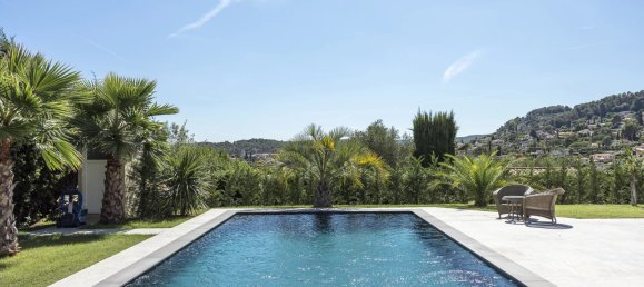 5 bedrooms Villa in La Colle-sur-Loup, France No. 1400 2