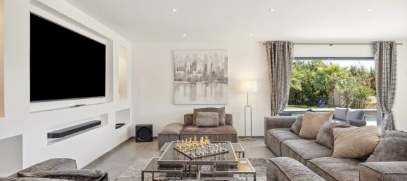 5 bedrooms Villa in La Colle-sur-Loup, France No. 1400 5