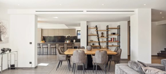 5 bedrooms Villa in La Colle-sur-Loup, France No. 1400 7