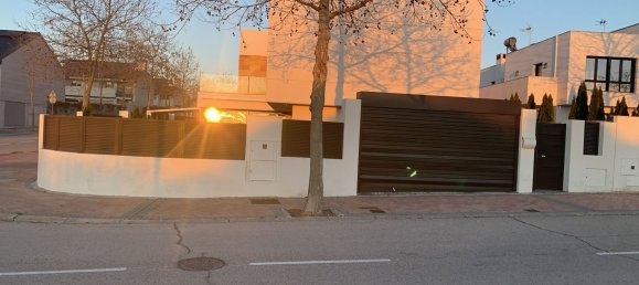 Земельный участок в Мадрид, Испания № 144098 3