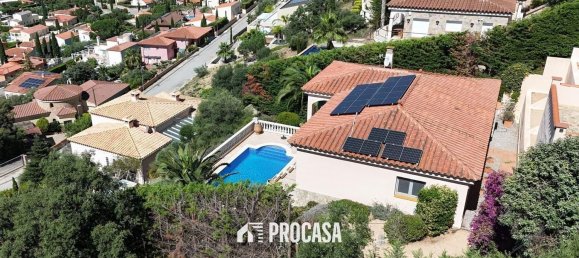 Casa de 3 dormitorios en Palau-saverdera, Spain No. 185026 4