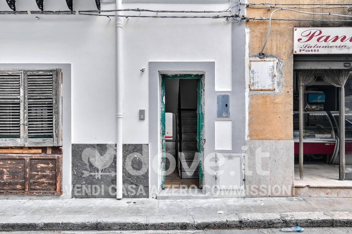 Apartamento de 1 dormitorio en Palermo, Italy No. 69179