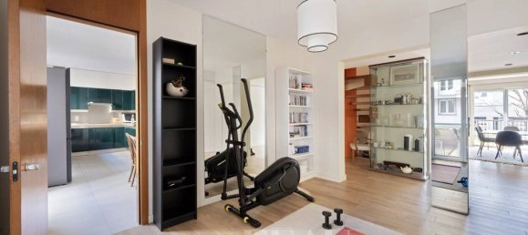 6 bedrooms Apartment in Paris, France No. 137750 10