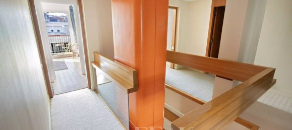 6 bedrooms Apartment in Paris, France No. 137750 16