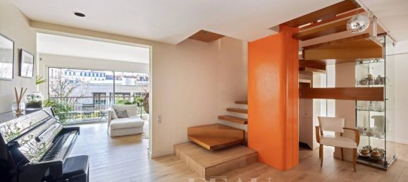 6 bedrooms Apartment in Paris, France No. 137750 6