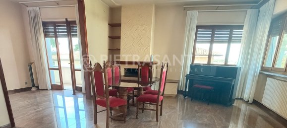 3 Schlafzimmer Wohnung in Pietrasanta, Italy, Nr. 270900 2