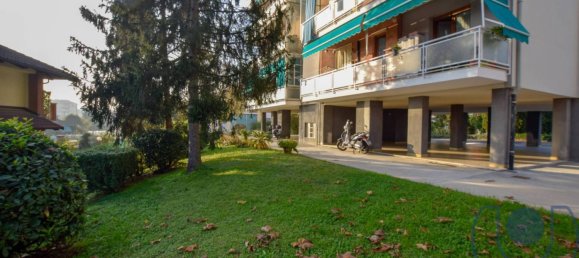 2 bedrooms Apartment in Chieri, Italy No. 77605 5