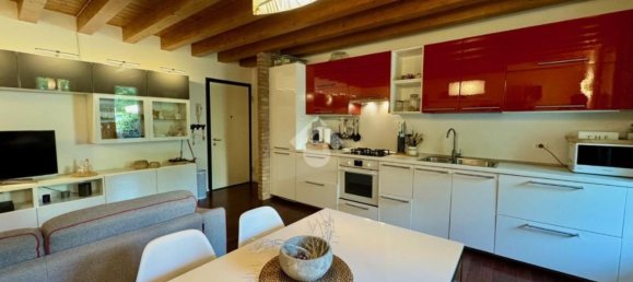 Apartamento de 3 divisões em Isola Vicentina, Italy N.º 279073 7