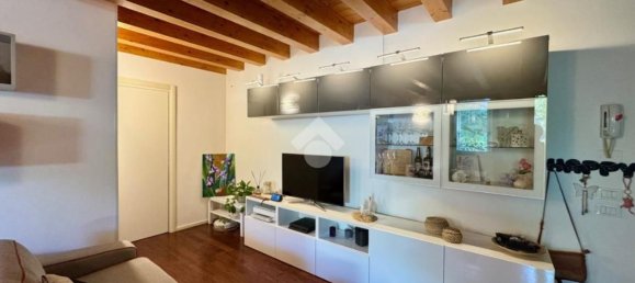 Apartamento de 3 divisões em Isola Vicentina, Italy N.º 279073 6