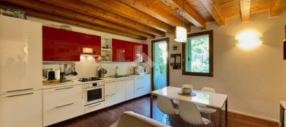 Apartamento de 3 divisões em Isola Vicentina, Italy N.º 279073 8