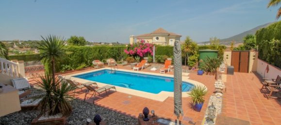 5 bedrooms Villa in Coin, Spain No. 79261 15