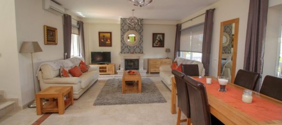 5 bedrooms Villa in Coin, Spain No. 79261 8