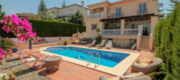 5 bedrooms Villa in Coin, Spain No. 79261 17