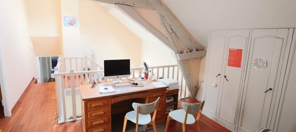 5 bedrooms House in Poissy, France No. 176940 13